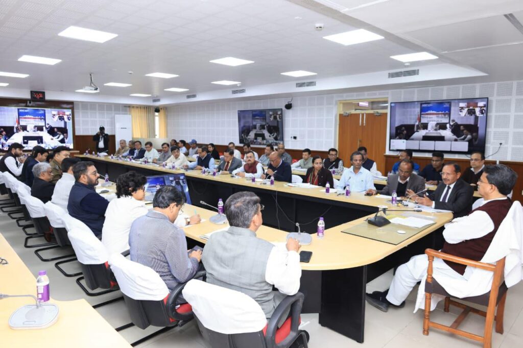 Manik Saha Directs Officials to Leave Offices, Monitor Projects Personally