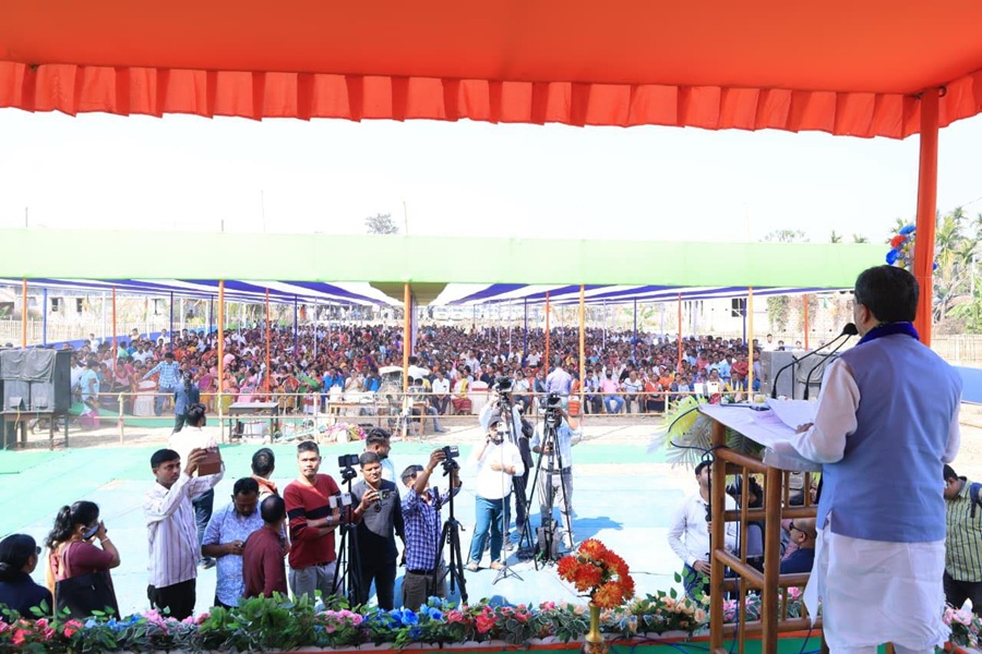 CM Warns Against Threats to Journalists in Tripura