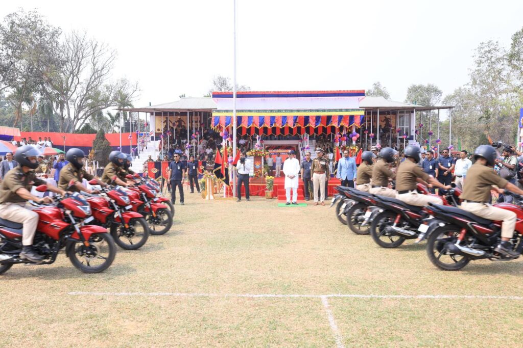 CM Dr. Manik Saha Flags Off Police Vehicles