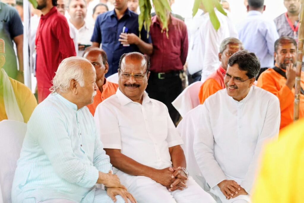 RSS Sarsanghchalak Mohan Bhagwat attended Chinmaya Sundari Temple consecration ceremony at Fakiramura