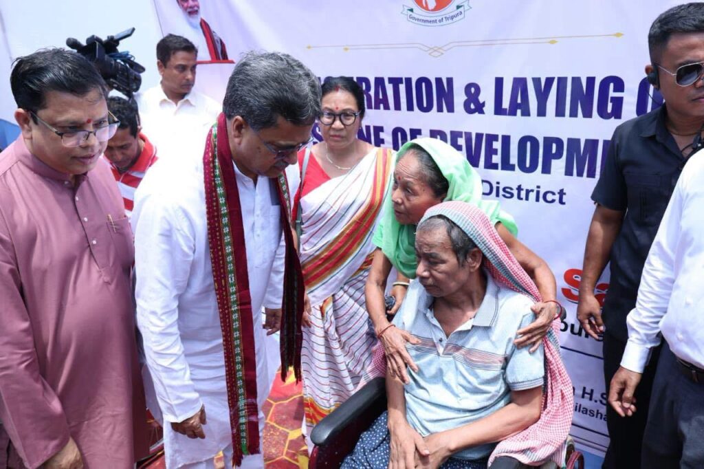 Chief Minister highlights inclusive development while launching Unakoti projects