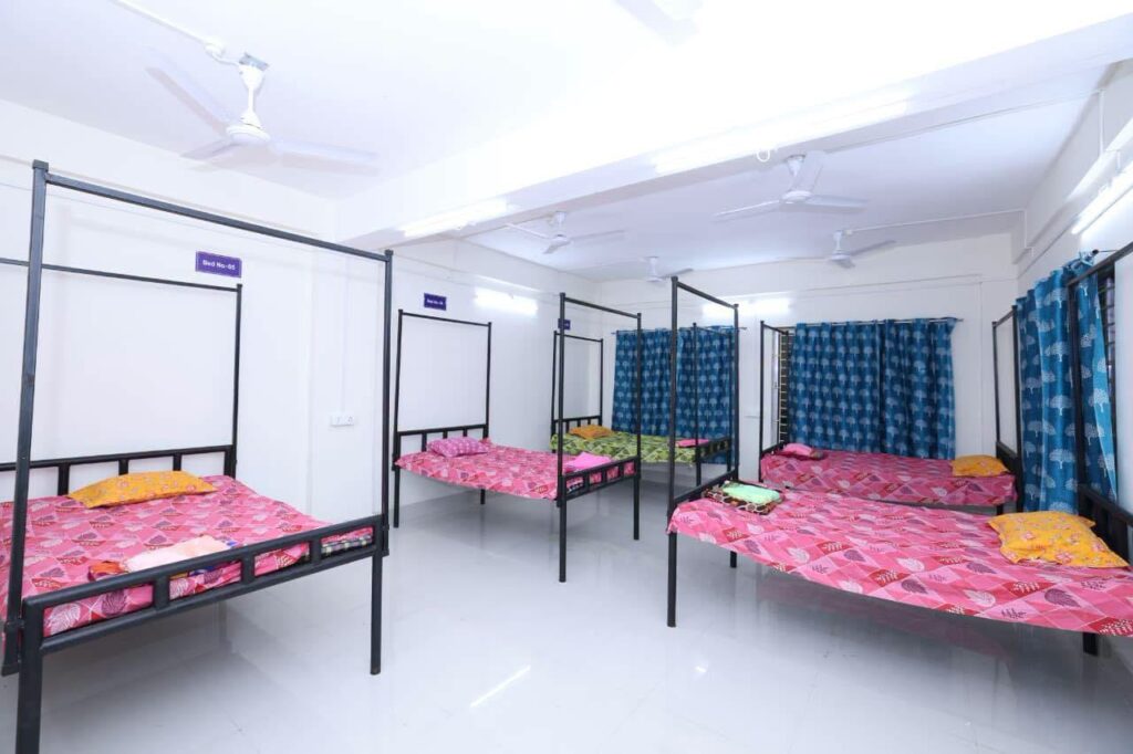 Bharat Mata Shelter House brings relief to hospital patient attendants