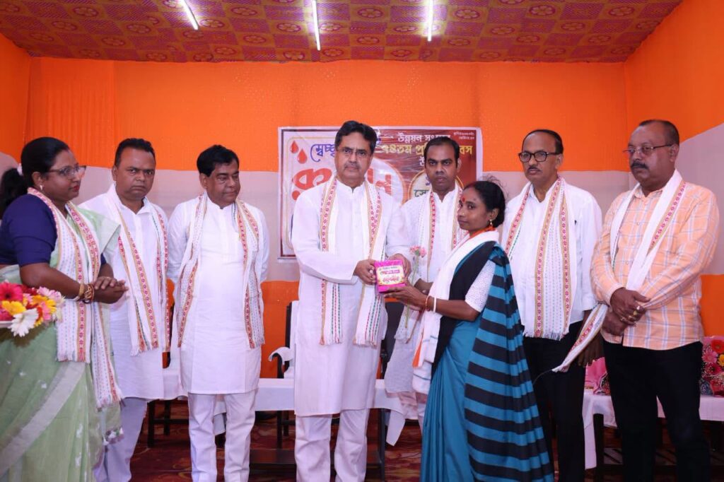 Tripura CM urges organ donation, community service and social responsibility.