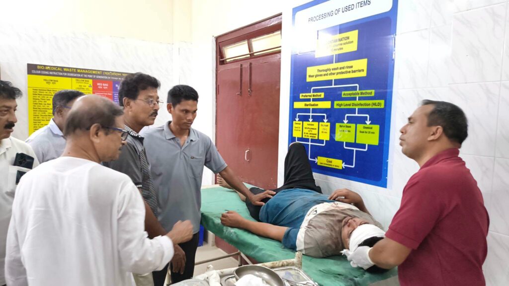 leader Ram Pada Jamatia visited the injured candidate at the hospital