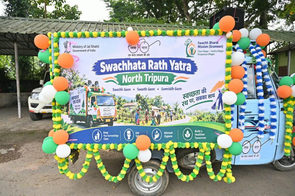 District launches Swachhata Rath to strengthen waste segregation awareness.