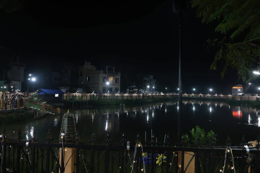 Ujan Abhoynagar pond transformed through AMRUT 2.0 beautification project.