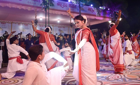 Artists perform with award-winning Durga idols at Tripura Carnival before immersion in Howrah River.