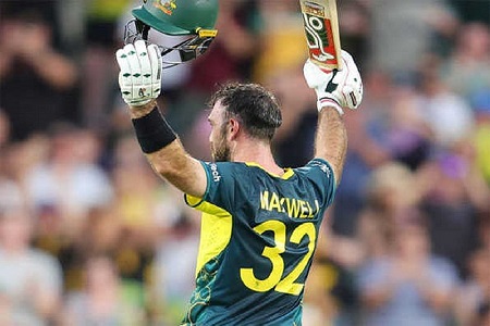 australian star glenn maxwell equals rohits t20i record