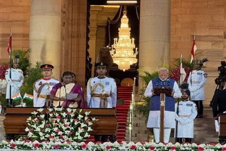 narendra modi takes oath as prime minister  for 3rd term new cabinet also takes sworn in new delhi