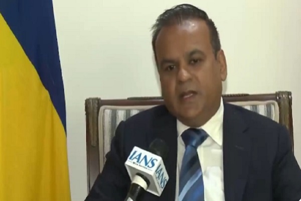 mauritius foreign minister hails indias progress under pm modi