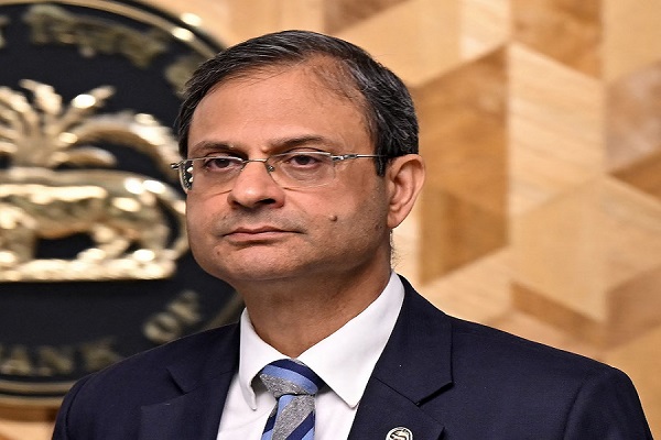 rbi governor india tops in renewable energy project financing