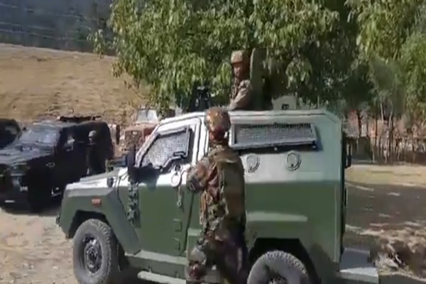 jk unidentified terrorist killed in kupwara encounter