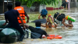 Death Toll Rises to 36 in Northeast Floods