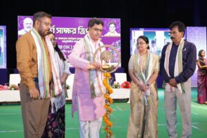 CM-declares-Tripura-as-third-fully-literate-state-1