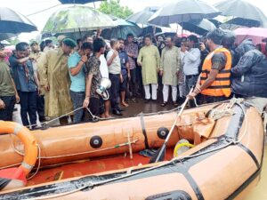 CM-visits-affected-areas