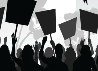 Poultry Hatchery Relocation Sparks Massive Protest, NH Blocked Poultry Hatchery Relocation Sparks Massive Protest, NH Blocked