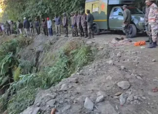 Arunachal Road Tragedy: 21 Workers Dead, Search On Arunachal Road Tragedy: 21 Workers Dead, Search On