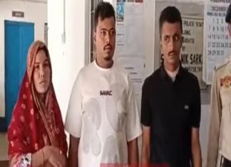 Three Rohingya Nationals Detained at Dharmanagar ISBT in Tripura Three Rohingya Nationals Detained at Dharmanagar ISBT in Tripura