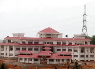 Tripura HC restores custody of minor girl kept in custody of child care home in Tamil Nadu to mother Tripura HC restores custody of minor girl kept in custody of child care home in Tamil Nadu to mother