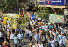 Legendary singer Asha Bhosle receives grand state funeral in Mumbai Legendary singer Asha Bhosle receives grand state funeral in Mumbai