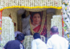 Asha Bhosle funeral draws Aamir Khan, Vicky Kaushal tribute Asha Bhosle funeral draws Aamir Khan, Vicky Kaushal tribute