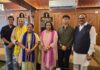 Rekha, Pathak Offers Powerful Prayers at Historic Matabari Temple Rekha, Pathak Offers Powerful Prayers at Historic Matabari Temple