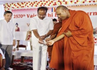 Governor stresses Buddha’s peace message amid rising global unrest Governor stresses Buddha’s peace message amid rising global unrest