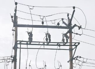 Eight Madrasa Students Injured After Dangerous Power Line Sparks Fall Eight Madrasa Students Injured After Dangerous Power Line Sparks Fall