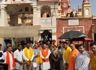 Rajib, Nadda Lead Special Prayers for PM Modi Rajib, Nadda Lead Special Prayers for PM Modi