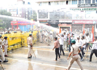 Youth Congress Protest Over NEET Scam Faces Police Crackdown Youth Congress Protest Over NEET Scam Faces Police Crackdown