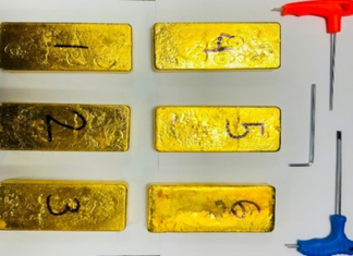DRI Seizes Rs 23.63 Crore Gold at Mumbai Airport DRI Seizes Rs 23.63 Crore Gold at Mumbai Airport