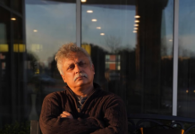 Piyush Mishra takes dig at Naseeruddin Shah over JPSC protests Piyush Mishra takes dig at Naseeruddin Shah over JPSC protests