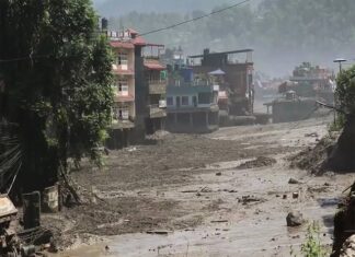 Nepal floods claim 579 lives as 1,924 people remain missing Nepal floods claim 579 lives as 1,924 people remain missing