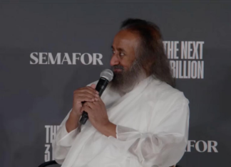 Sri Sri Ravi Shankar says peace is essential for economic prosperity Sri Sri Ravi Shankar says peace is essential for economic prosperity