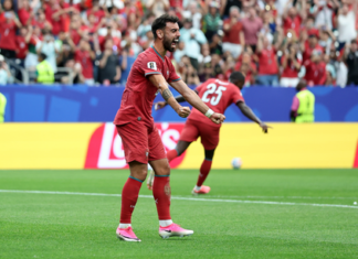Manchester United Prepare for Chelsea Clash as Carrick Backs Fernandes’ Leadership Manchester United Prepare for Chelsea Clash as Carrick Backs Fernandes’ Leadership
