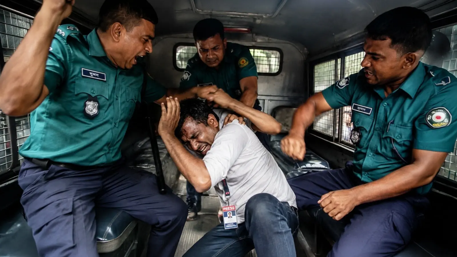 Journalist safety concerns rise as B’desh reports 162 affected journalists Bangladesh journalists face 162 attacks, threats and harassment in three months