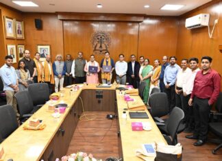 Tripura Signs LoI with IIT Kharagpur to Strengthen Higher Education Tripura Signs LoI with IIT Kharagpur to Strengthen Higher Education