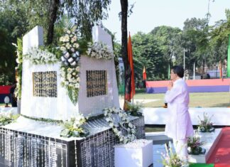 Manik Saha Pays Tribute to Police Heroes on Commemoration Day Manik Saha Pays Tribute to Police Heroes on Commemoration Day